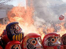 daruma-burning-gunma-TN