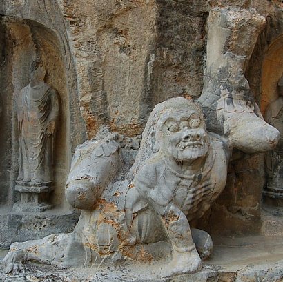 fengxian-grotto-longmen-jaki-jyaki-oni-evil-spirit