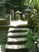 Funeral Urn, Ishidoro, Tokeiji Temple, Kamakura