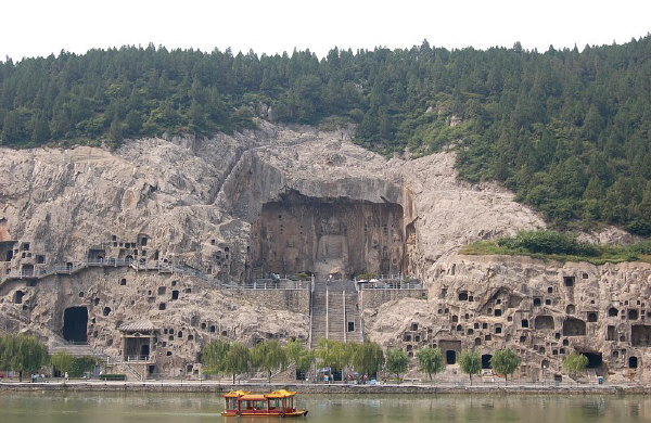 Longmen Caves - West Side