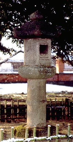 Stone Lantern, 208 centimeters in height, Kyoto National Museum