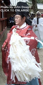 Female Shinto Priest named Rika Saitou claims to be the first woman priestess from a non-Shinto household. Photo by John Dougill.