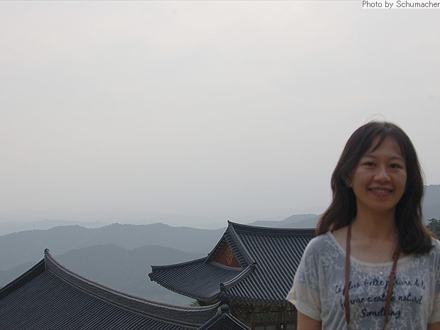 Peiying Lin (Onani University; post-doctorate Oxford) at Chukseosa Temple.